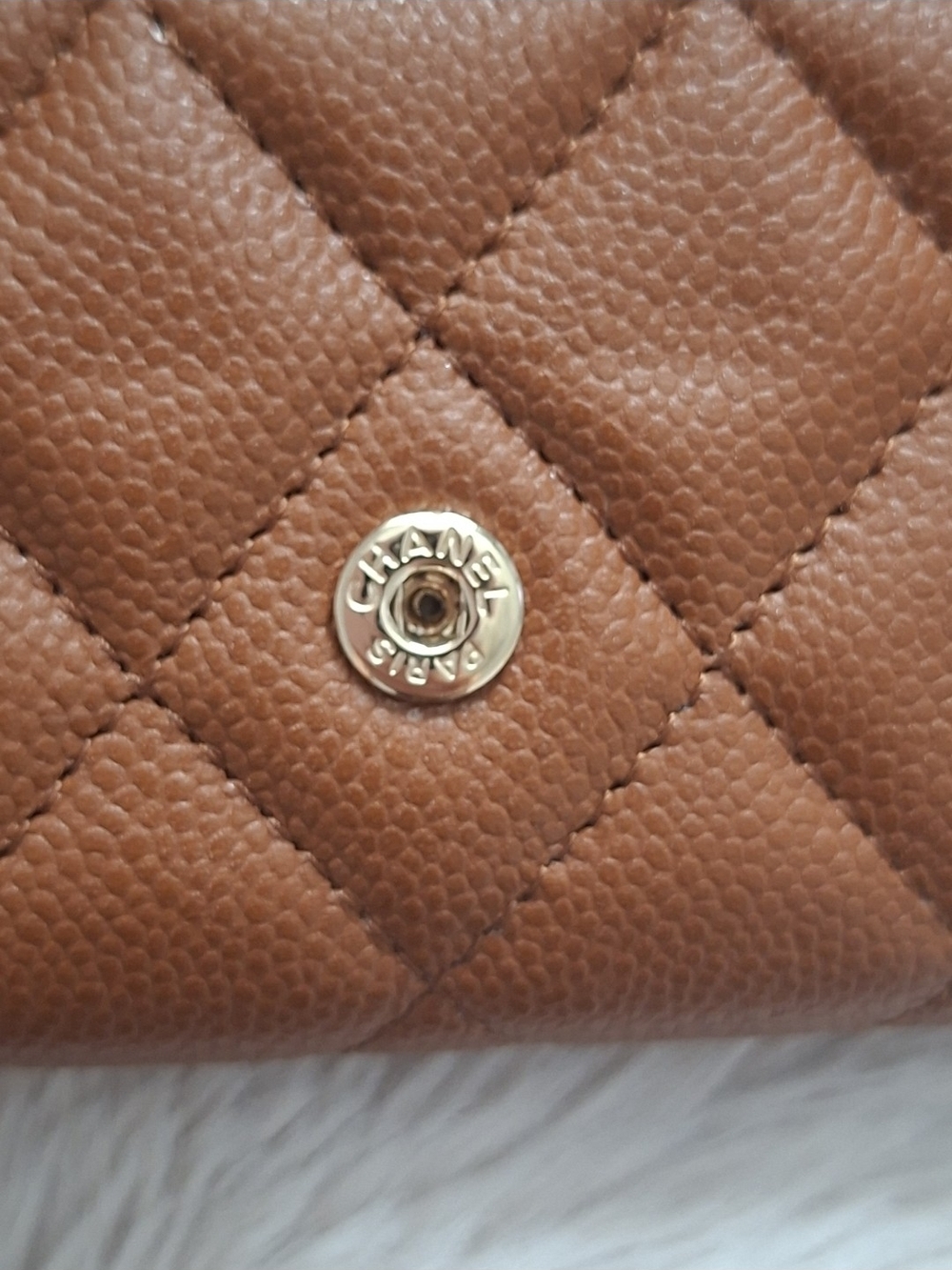 CHANEL Caviar Quilted Classic Flap Card Holder - Picture 8 of 8